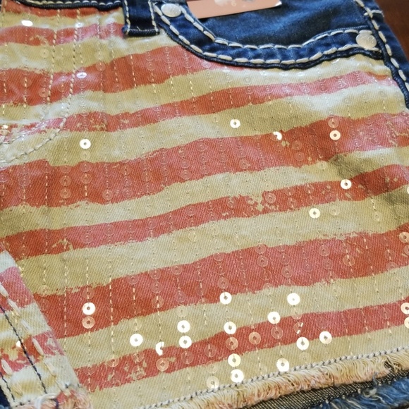 Knox Rose red white blue 4th July shorts multi - Picture 2 of 8